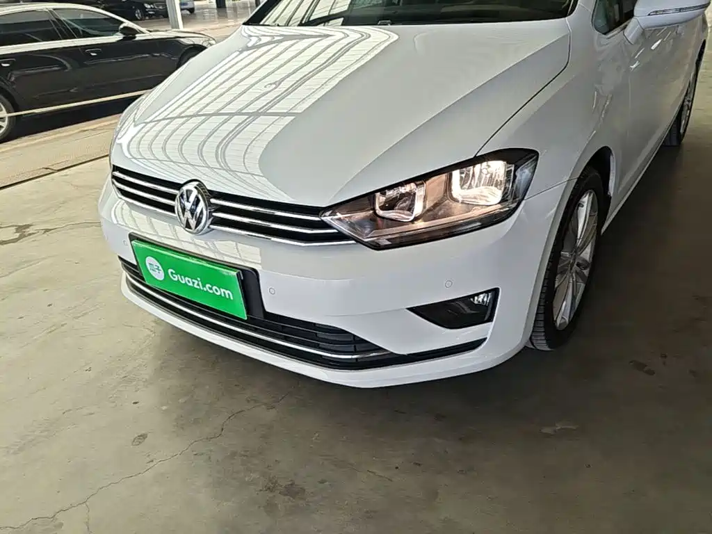 Volkswagen Golf Sportsvan — миниатюра 24