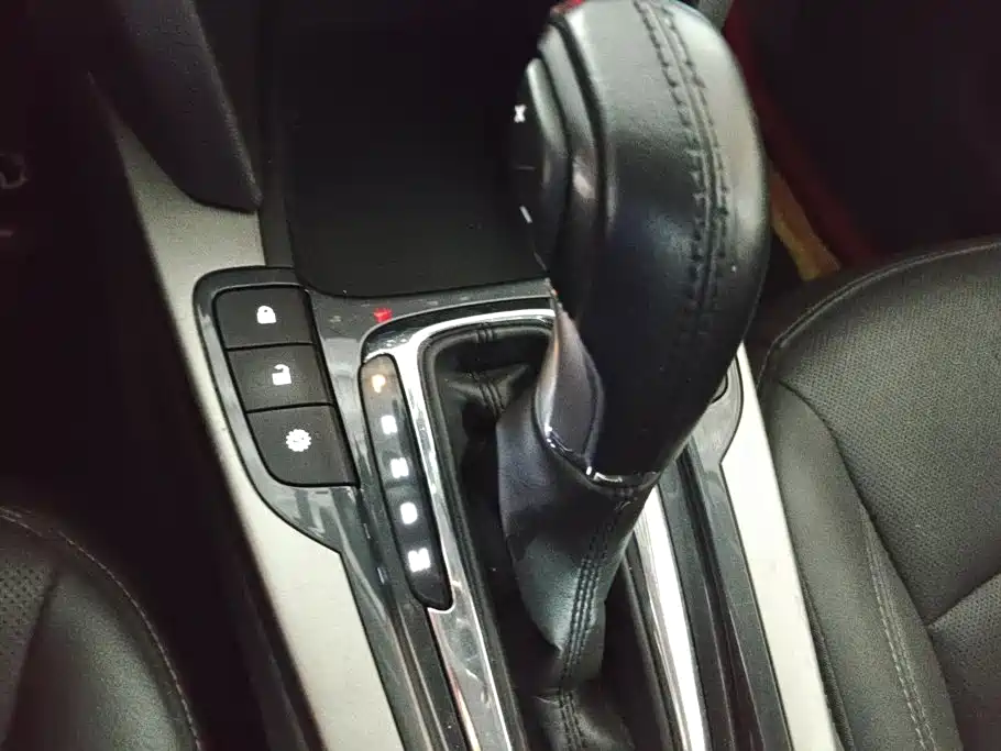 Chevrolet Malibu — миниатюра 16