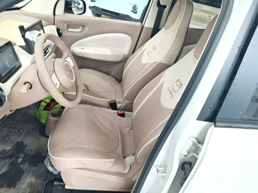 Wuling MINIEV — миниатюра 15