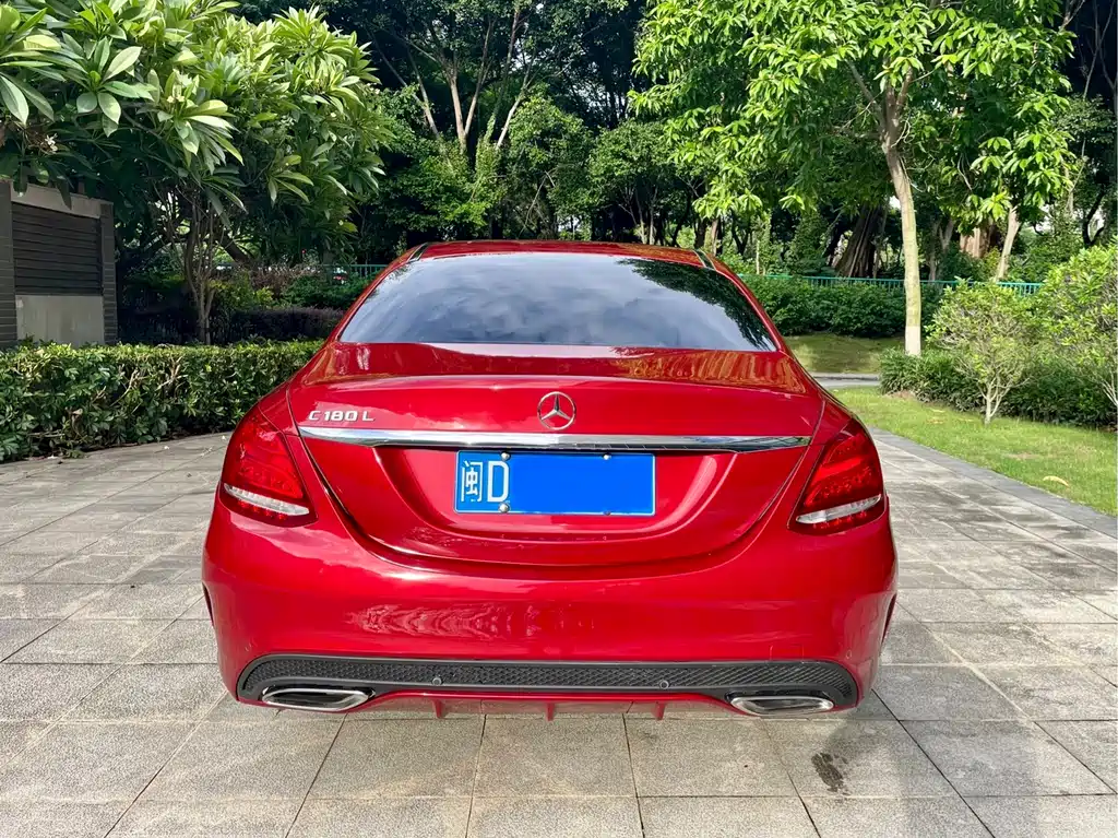 Mercedes-Benz C-Class — миниатюра 5
