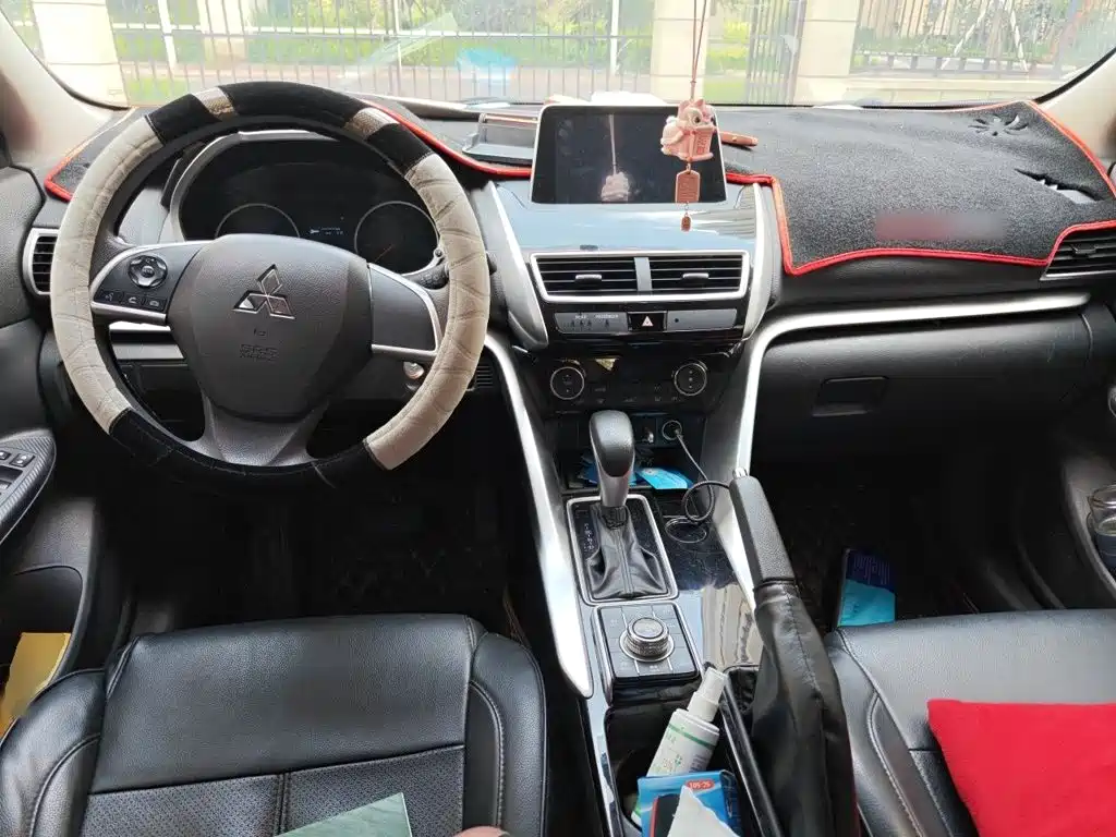 Mitsubishi Eclipse Cross — миниатюра 5