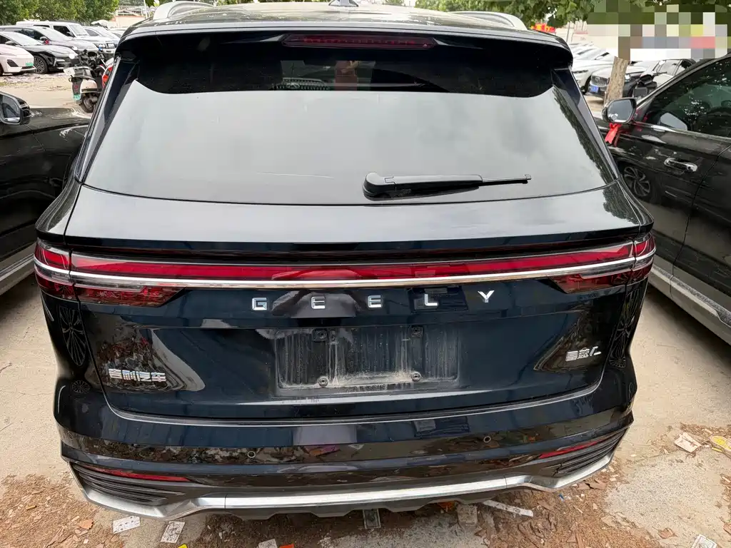 Geely Xingyue L — миниатюра 16