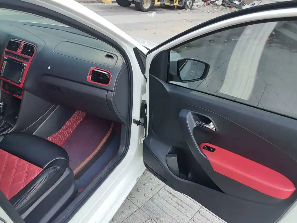 Volkswagen Polo — миниатюра 19