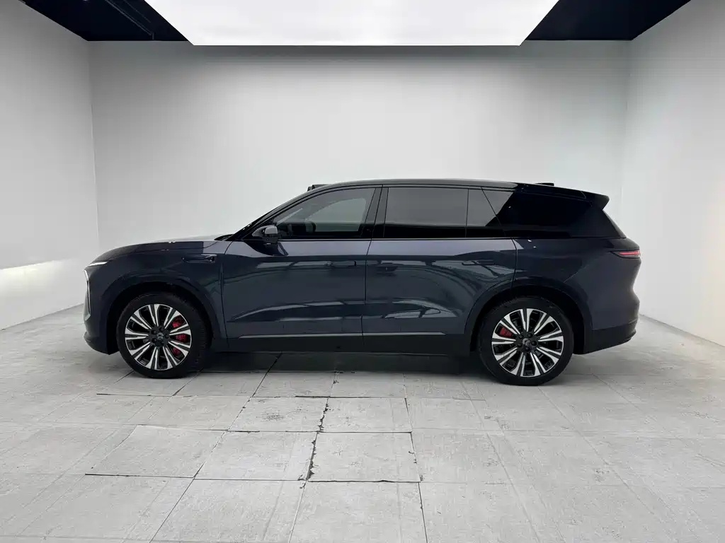 NIO ES8 — миниатюра 2