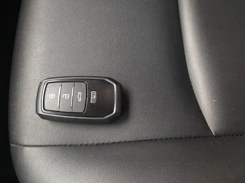 Toyota Corolla — миниатюра 9