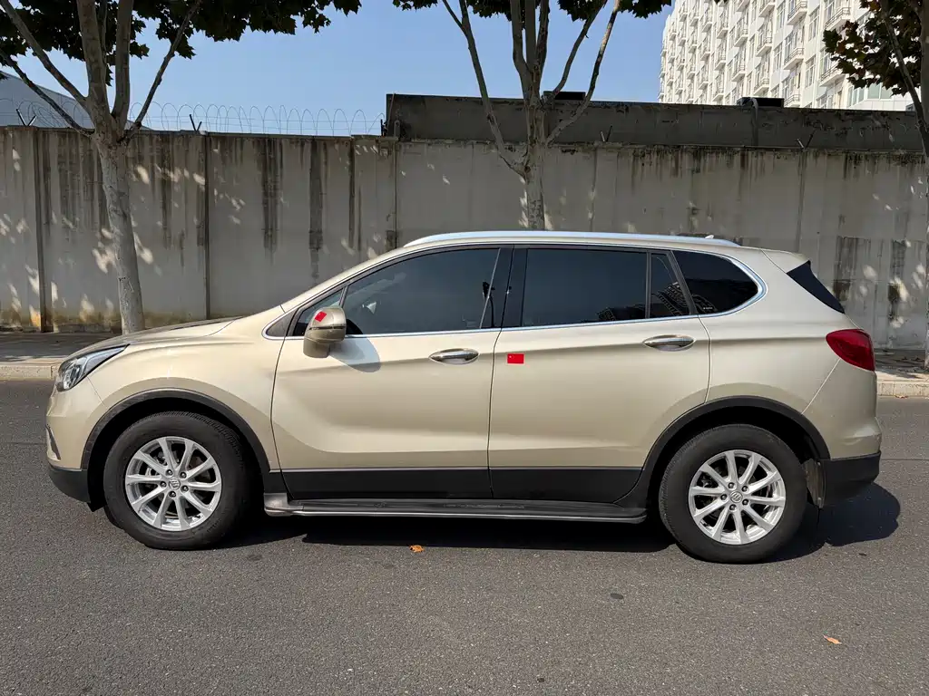 Buick Envision Plus — миниатюра 7