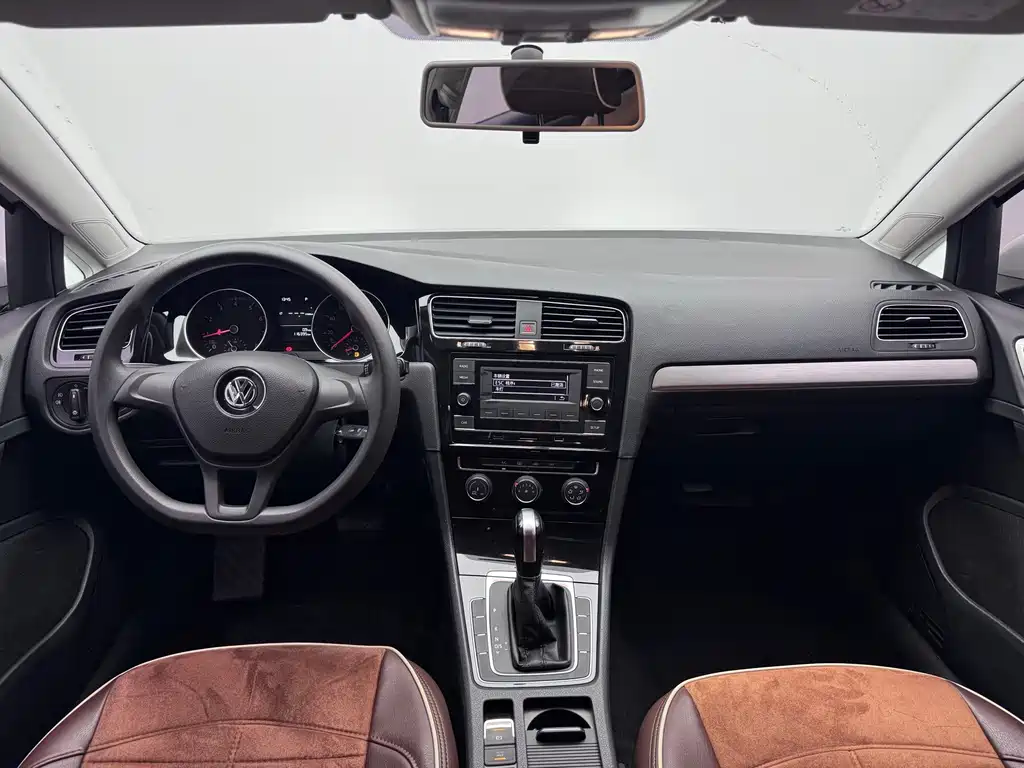 Volkswagen Golf — миниатюра 8