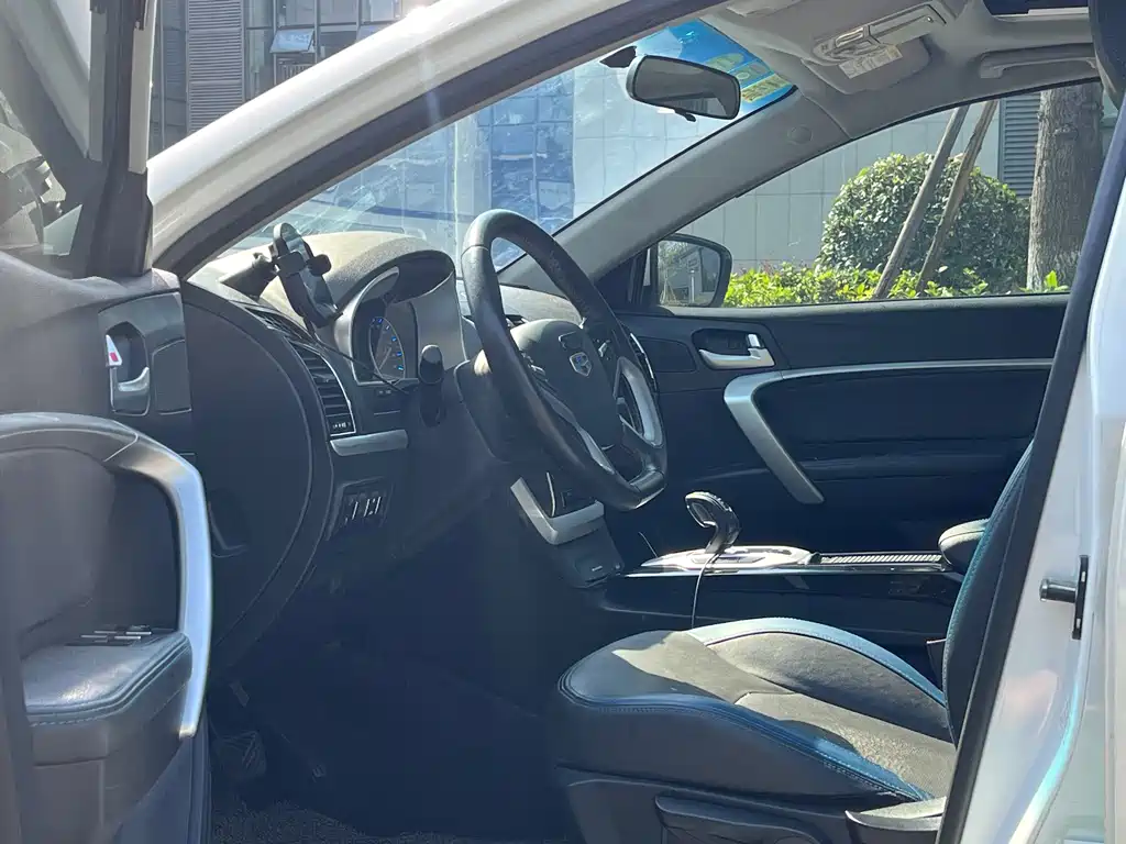 Geely New Energy — миниатюра 5