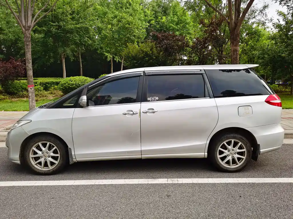 BYD M6 — миниатюра 3