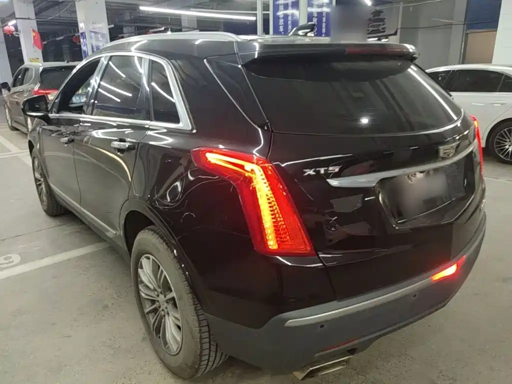 Cadillac XT5 — миниатюра 5
