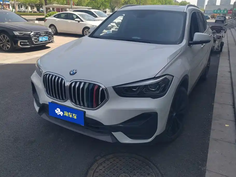BMW X1 2021