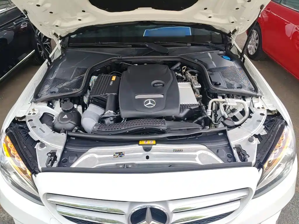 Mercedes-Benz C-Class — миниатюра 20