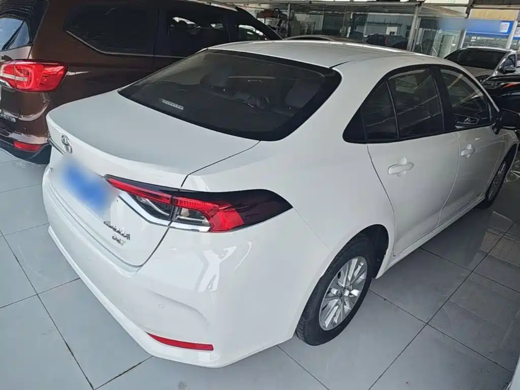 Toyota Corolla — миниатюра 7