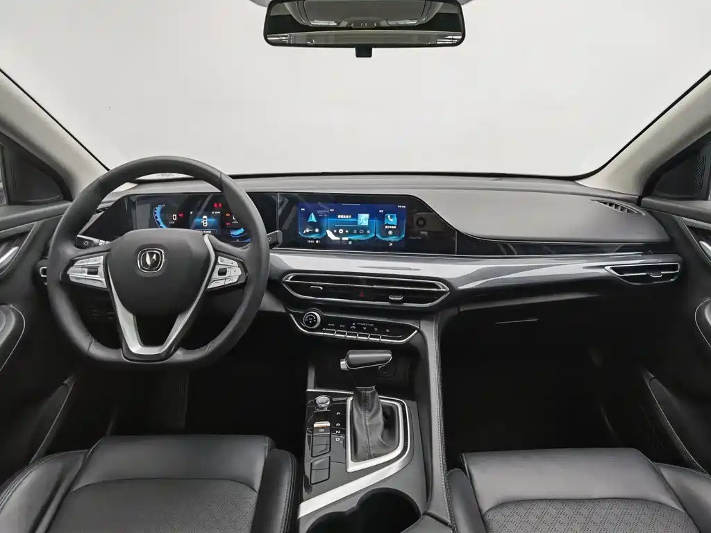 Changan Eado — миниатюра 5