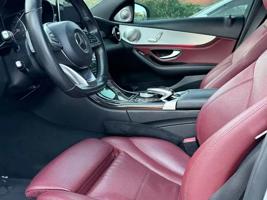 Mercedes-Benz C-Class — миниатюра 4