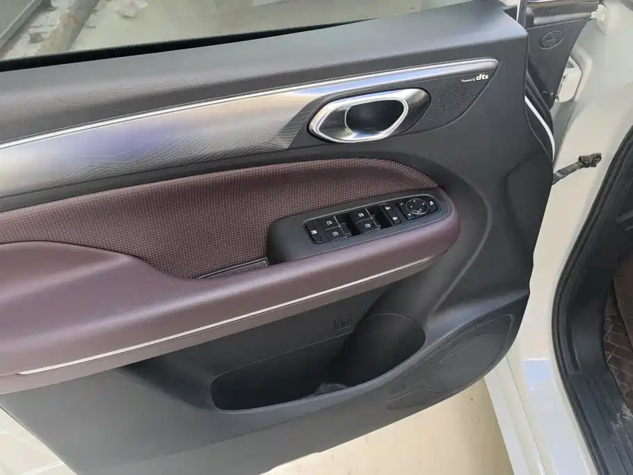 GAC Motor Trumpchi M6 — миниатюра 7