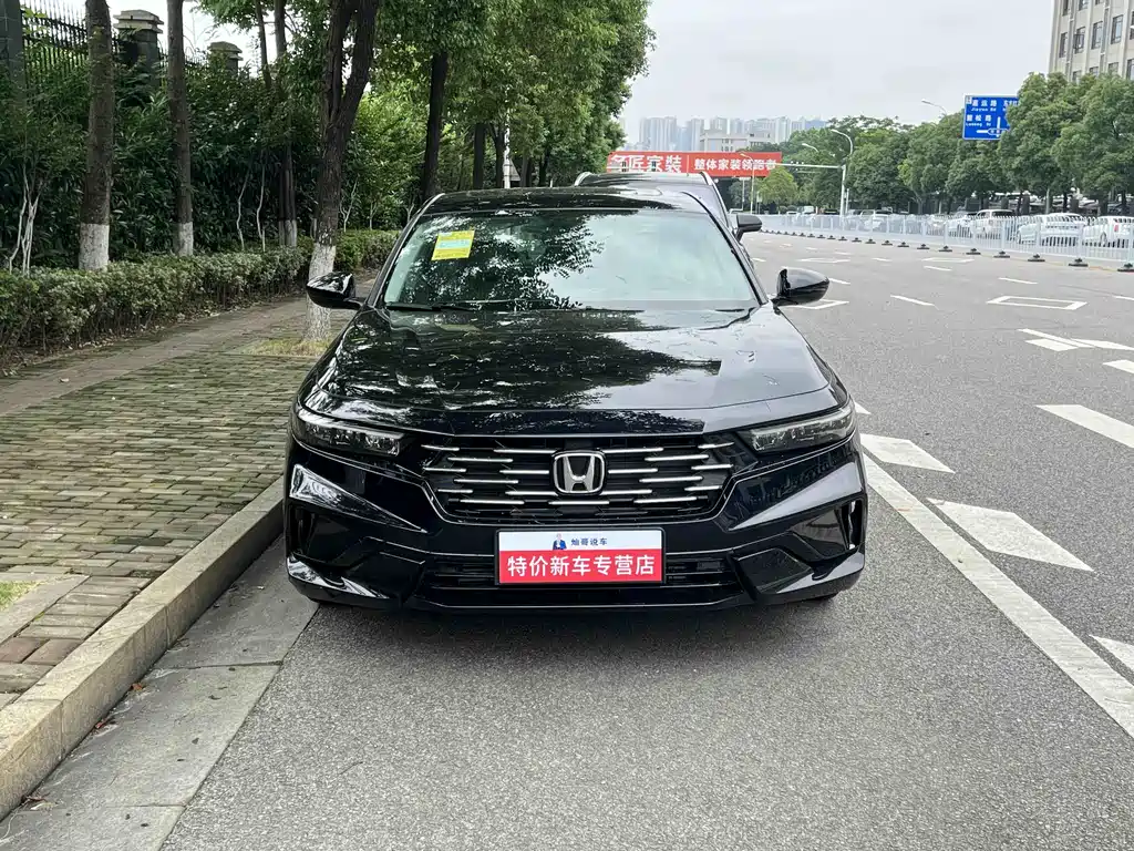 Honda Accord 2025 260TURBO Comfort