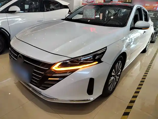 NISSAN TEANA