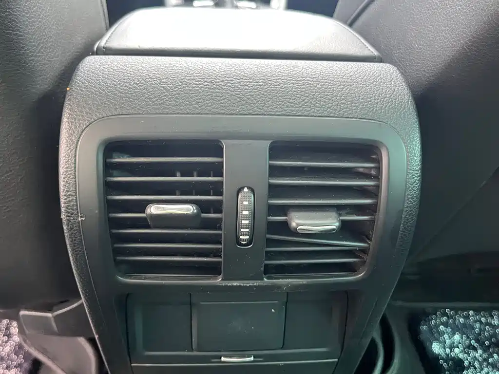 Volkswagen CC — миниатюра 16