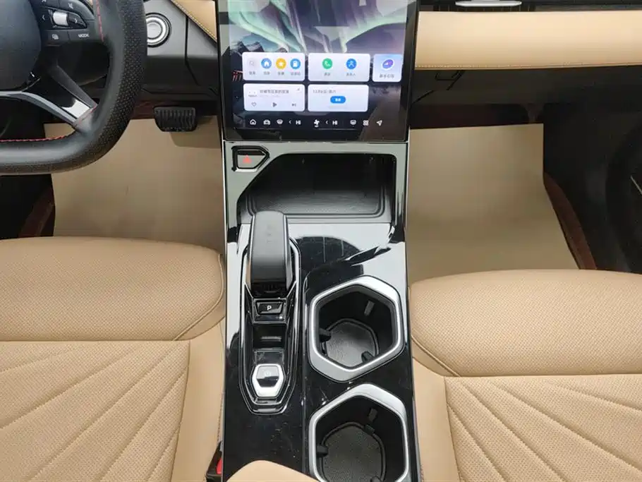 GEELY AUTOMOBILE BOYUE L