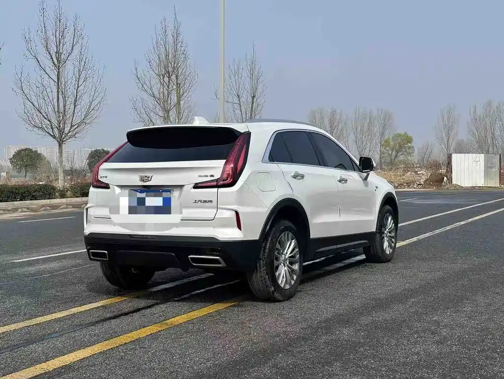Cadillac XT4 — миниатюра 8