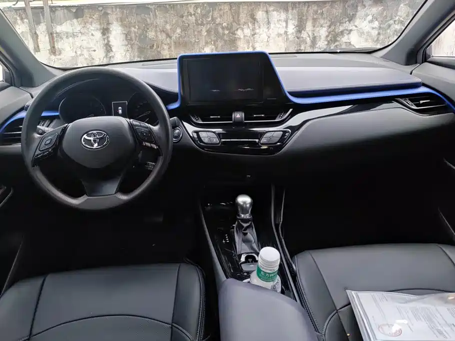 Toyota C-HR — миниатюра 12