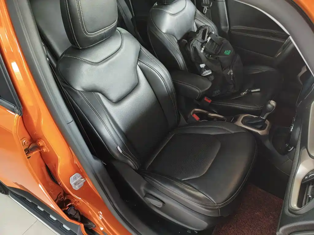 Jeep Renegade — миниатюра 25