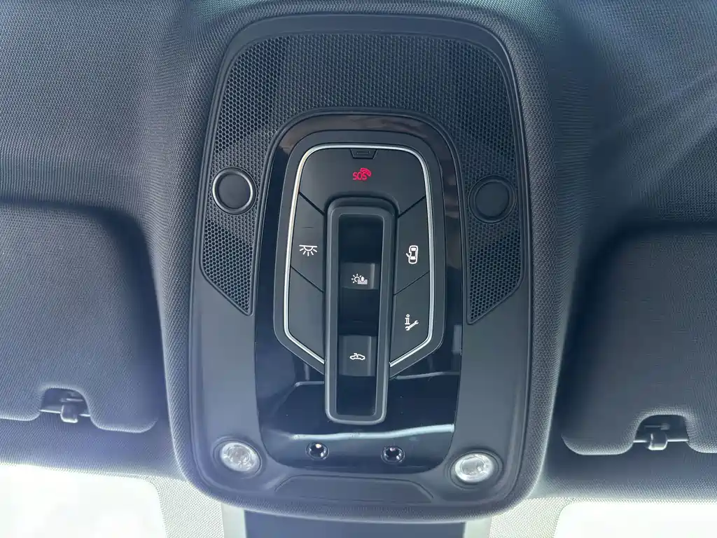 Audi A6L — миниатюра 13