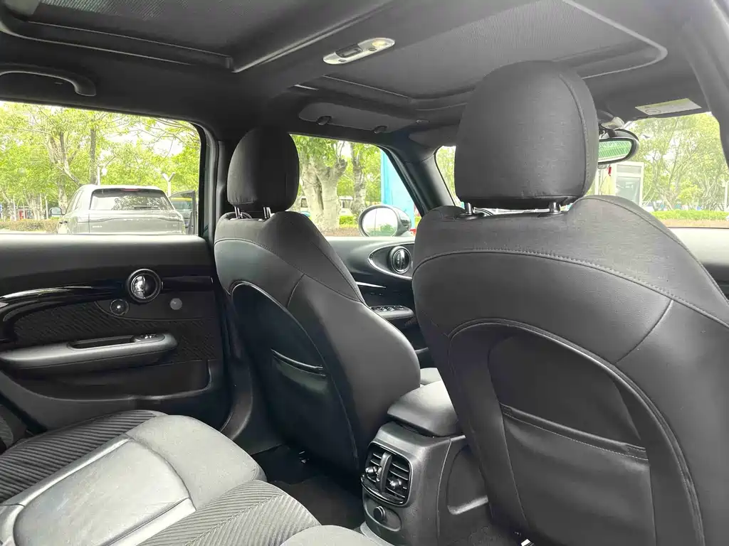 MINI Mini Clubman — миниатюра 14
