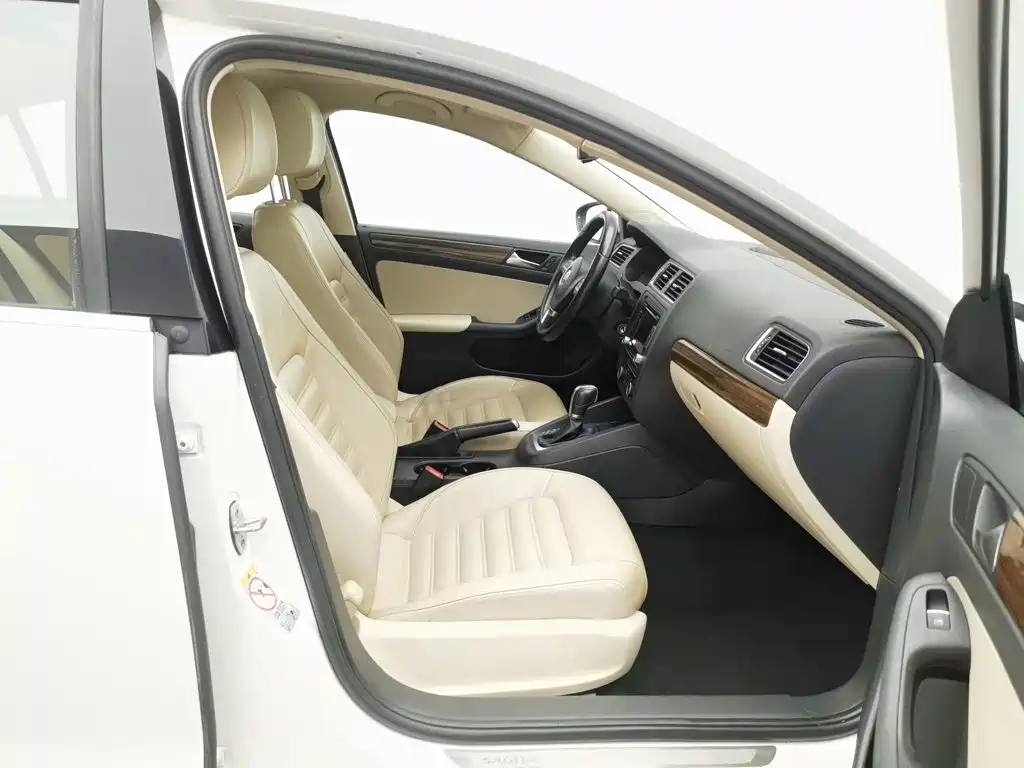 Volkswagen Sagitar — миниатюра 23