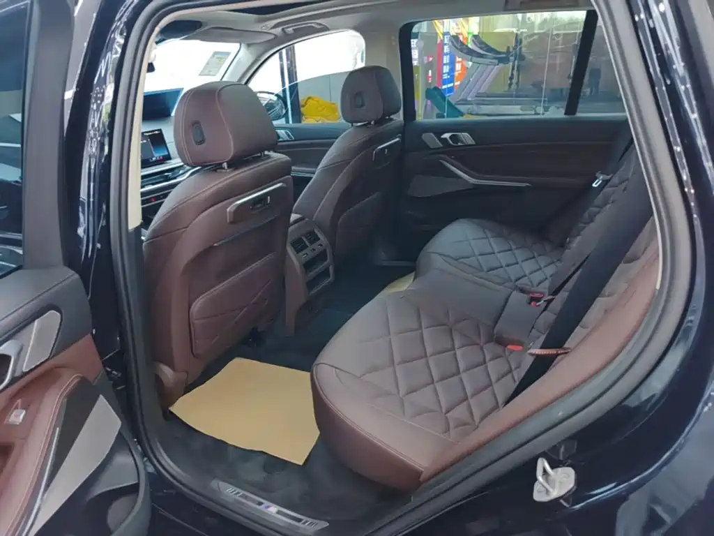 BMW X5 — миниатюра 17