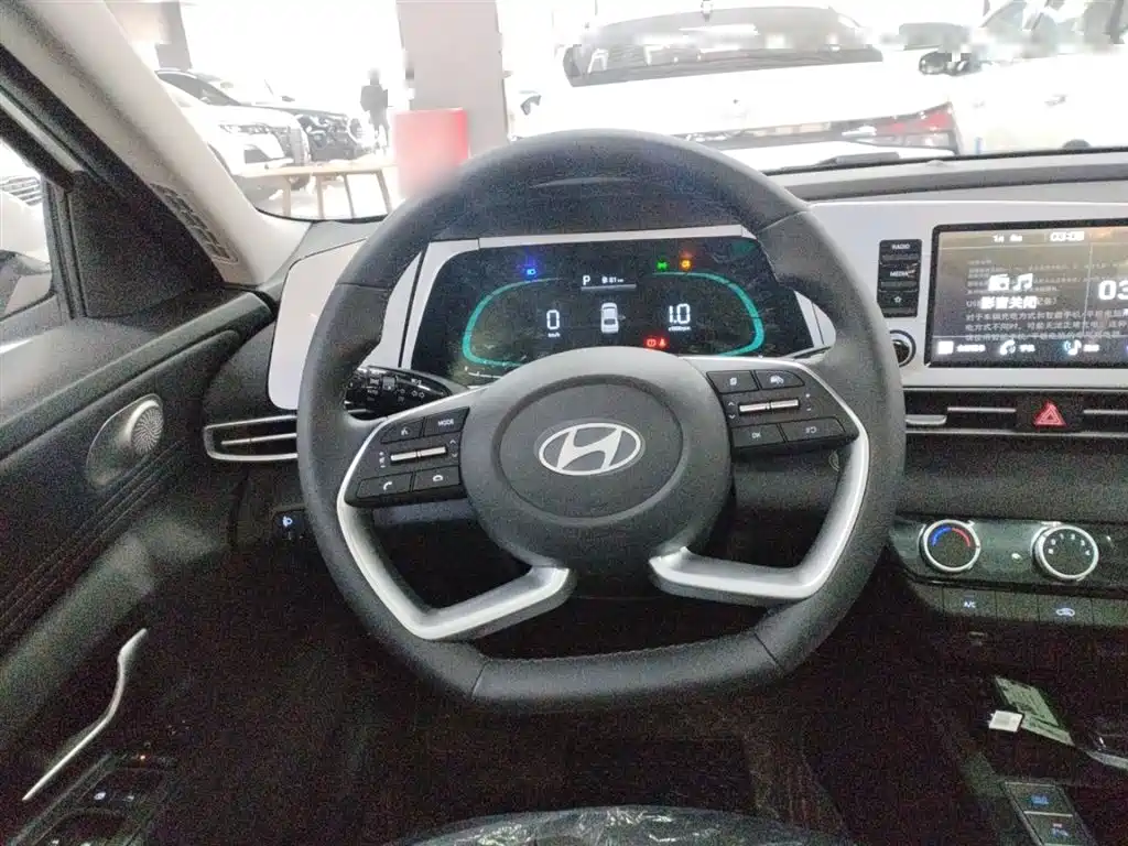 Hyundai Elantra 2023 1.5L CVT GLX Elite