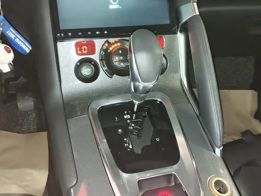 Peugeot 3008 — миниатюра 14