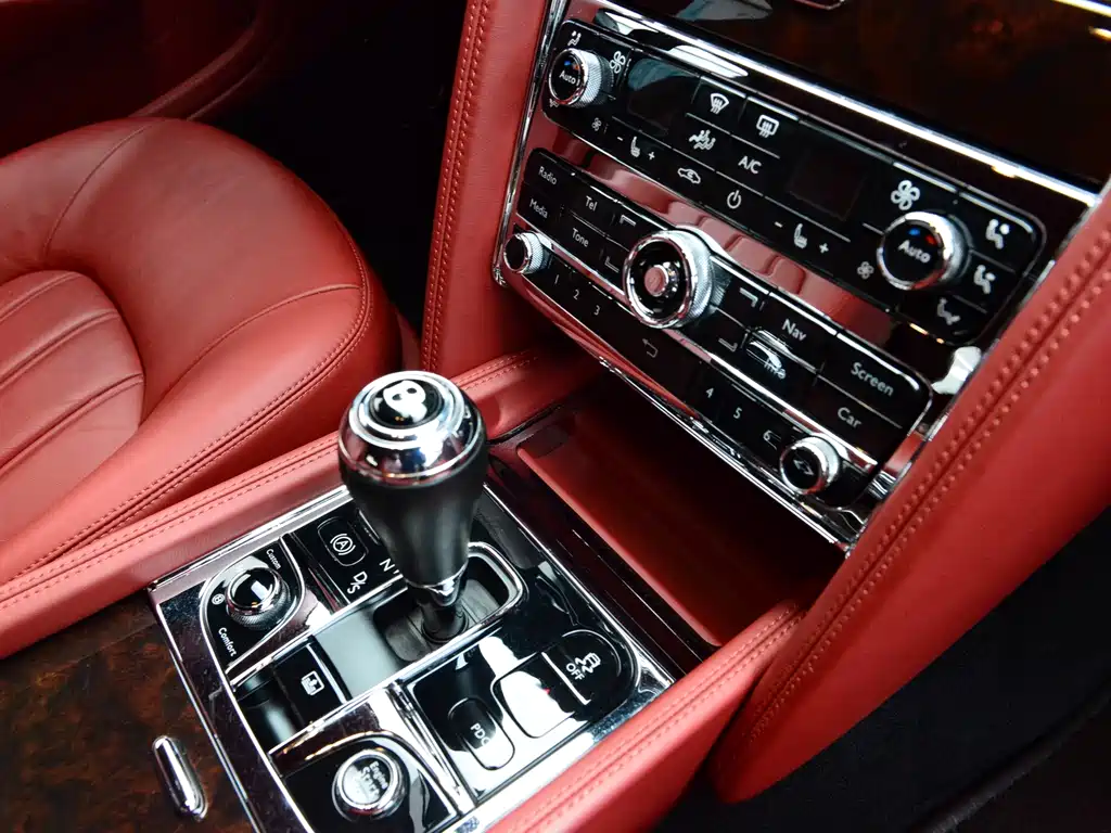 Bentley Mulsanne — миниатюра 12