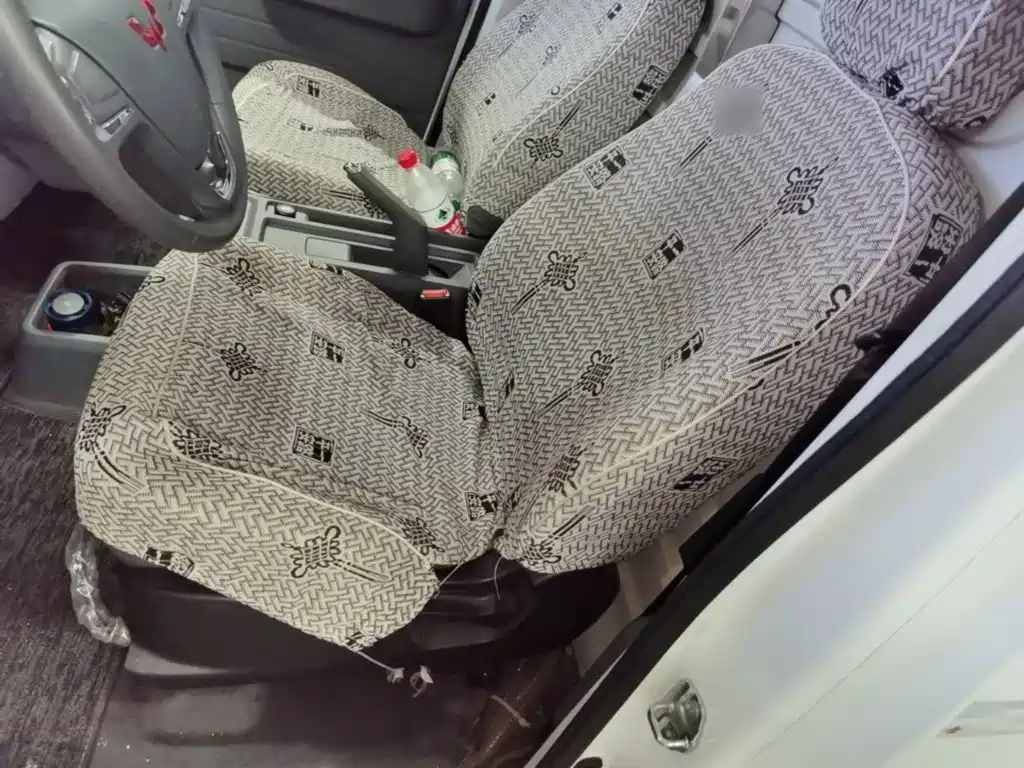 Wuling Yangguang — миниатюра 20