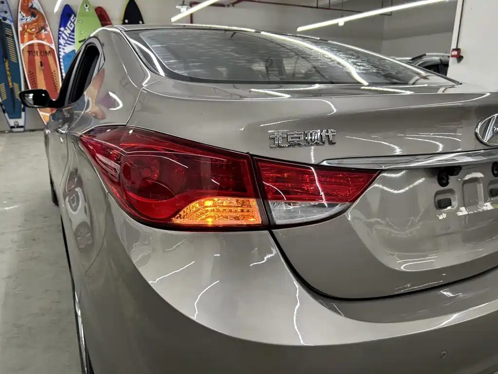 Hyundai Elantra Langdong — миниатюра 15