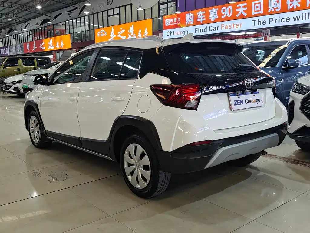 TOYOTA YARIS L ZHIXUAN
