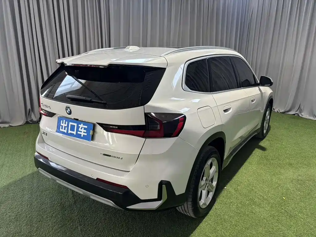BMW X1 — миниатюра 6