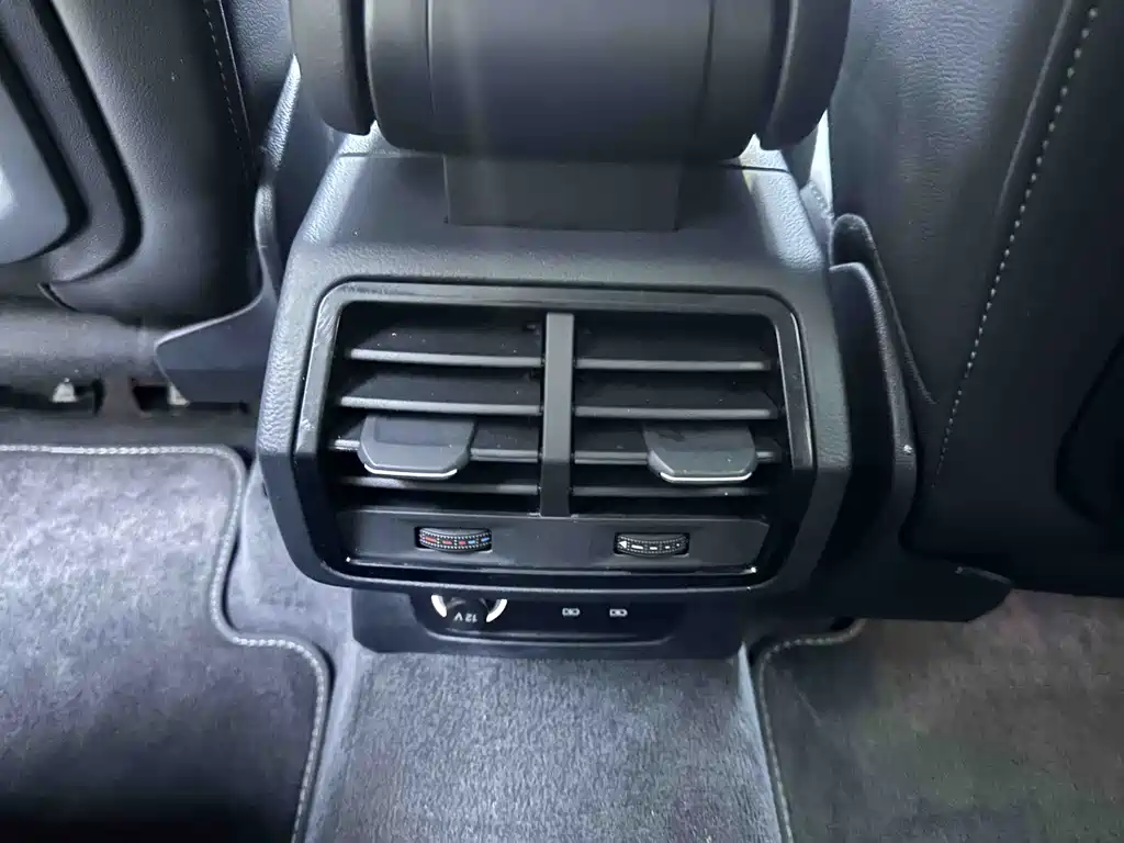 Audi Q3 — миниатюра 19