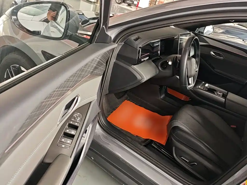 BYD Qin L — миниатюра 16