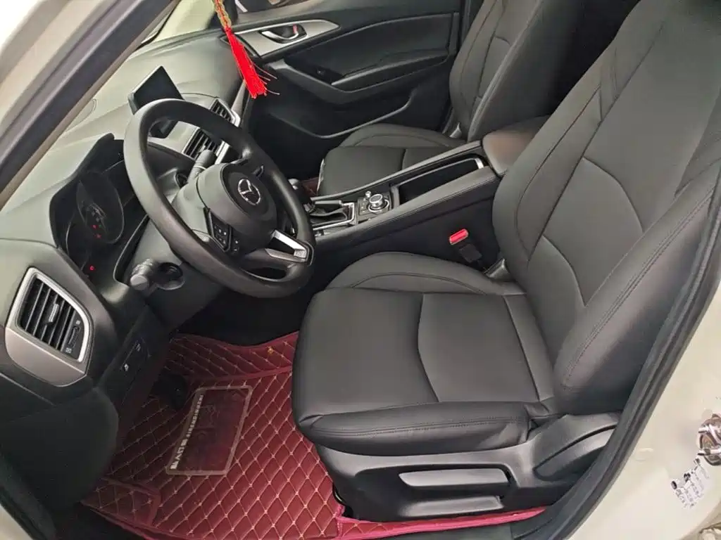 Mazda 3 Axela — миниатюра 15
