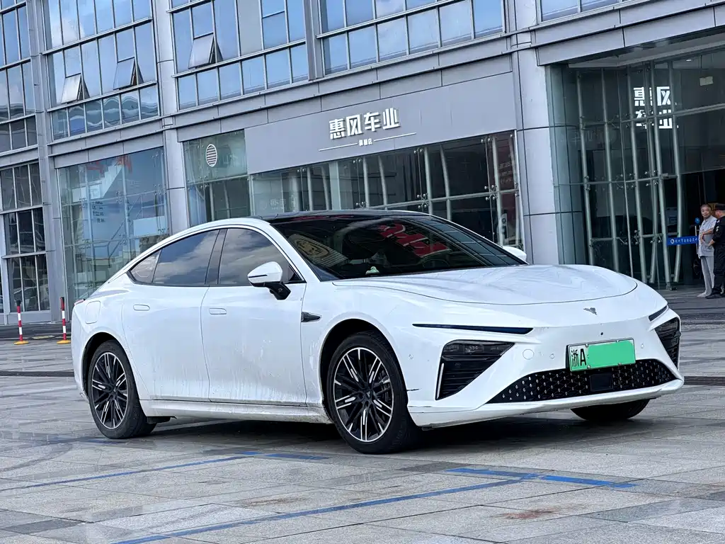 NEZHA AUTOMOBILE NEZHA S