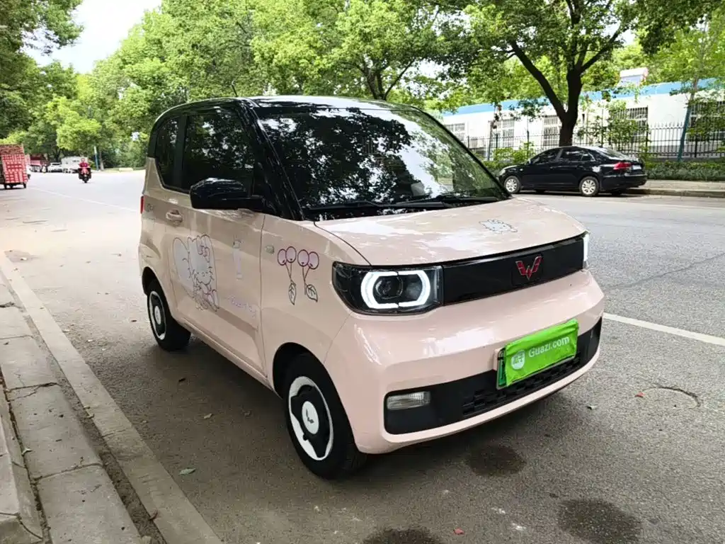 Wuling MINIEV — миниатюра 4