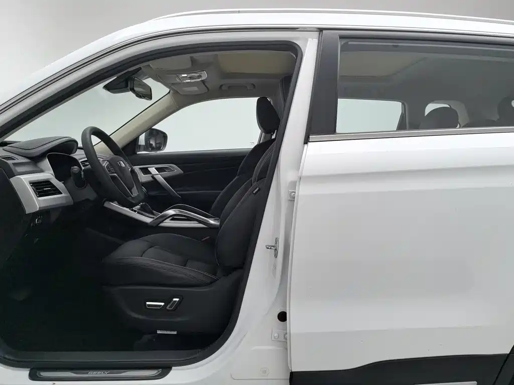 Geely Boyue — миниатюра 10