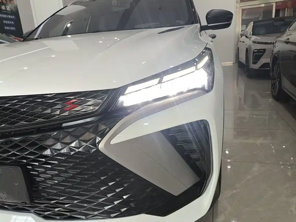 Geely Binyue — миниатюра 24