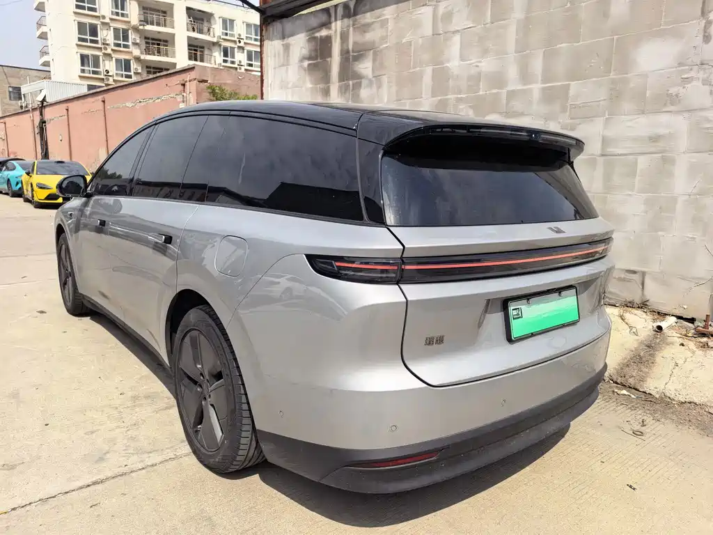 Li Auto Li i8 — миниатюра 16