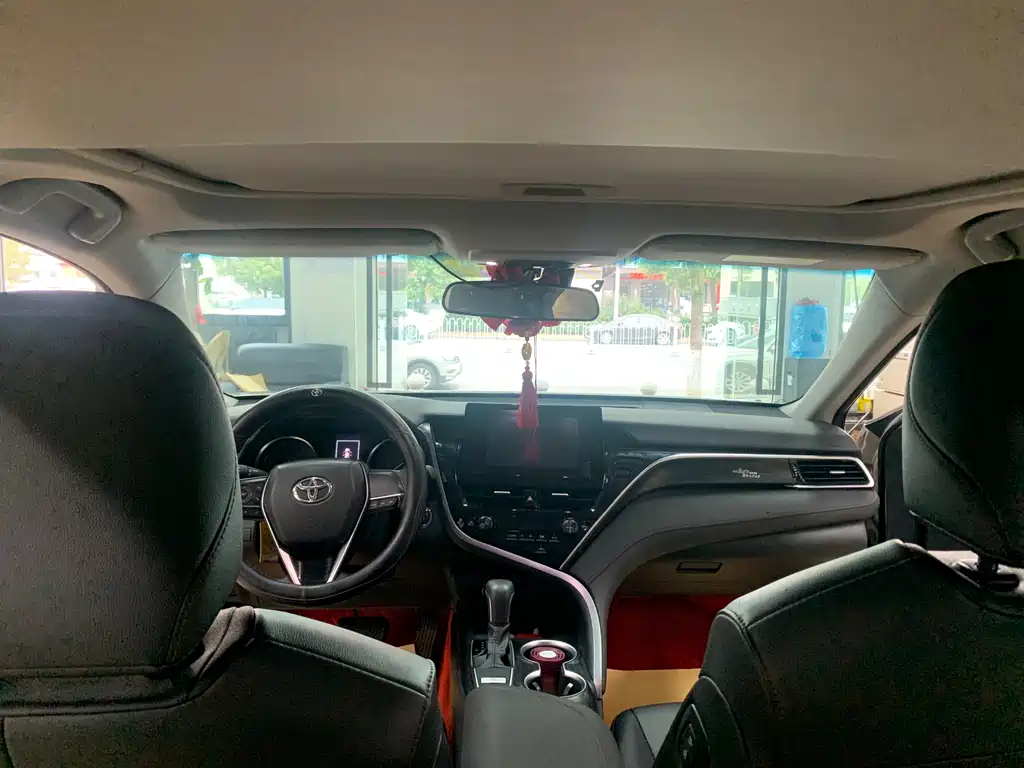 Toyota Camry 2023 2.0GVP Lead