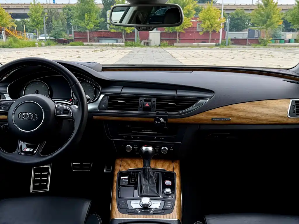 Audi S7 — миниатюра 10