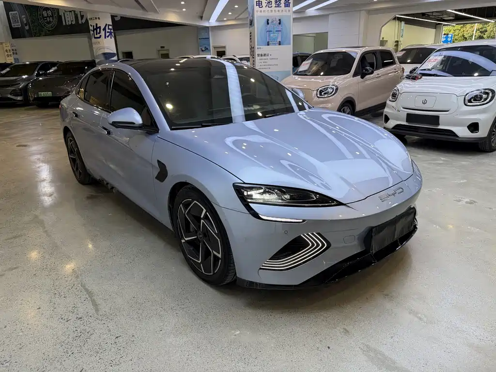 BYD Seal — миниатюра 3