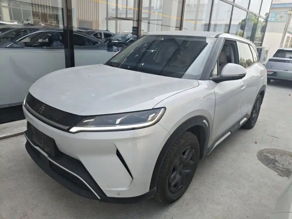 BYD Yuan UP — миниатюра 2